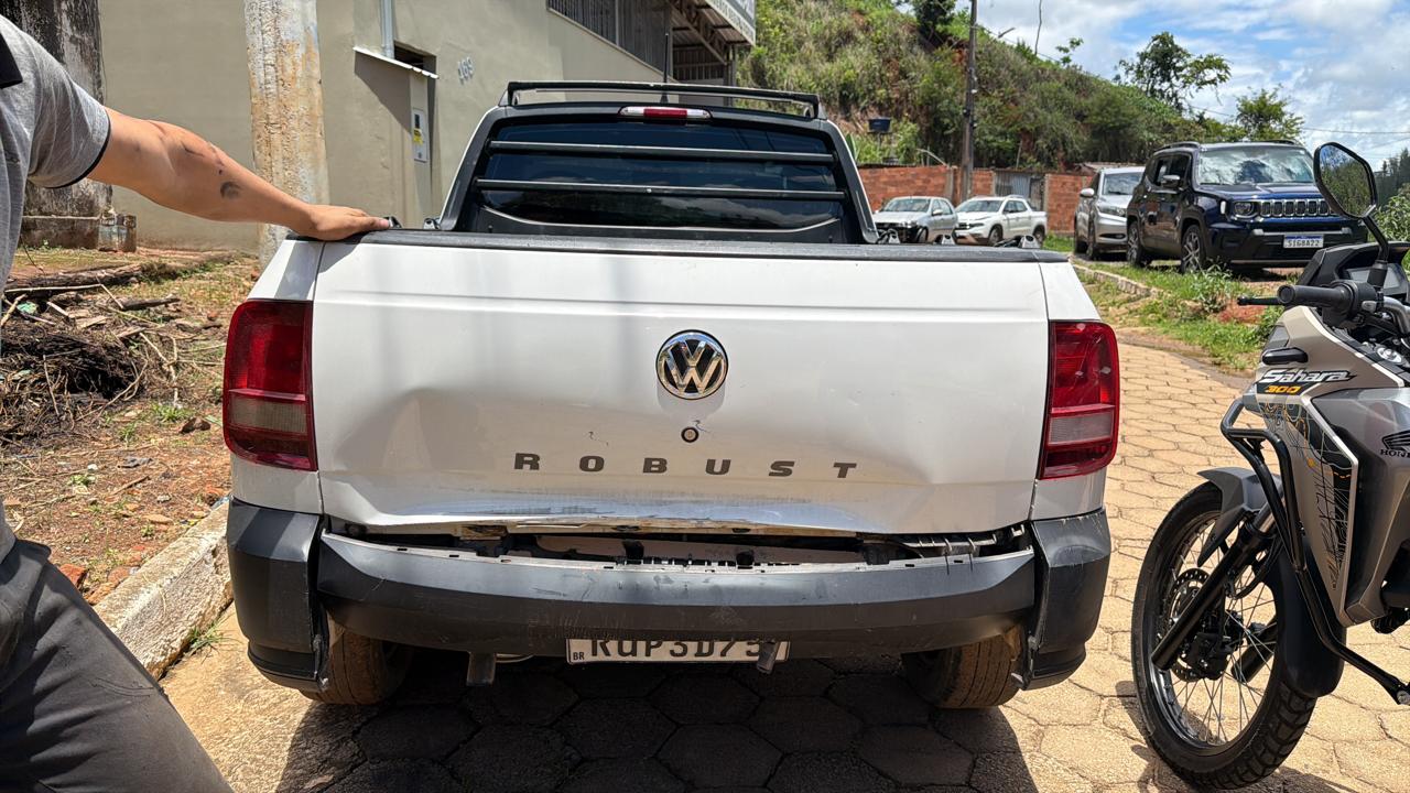 VW Saveiro Robust antes